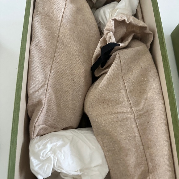 Gucci interlocking G pool slide - Picture 9 of 15